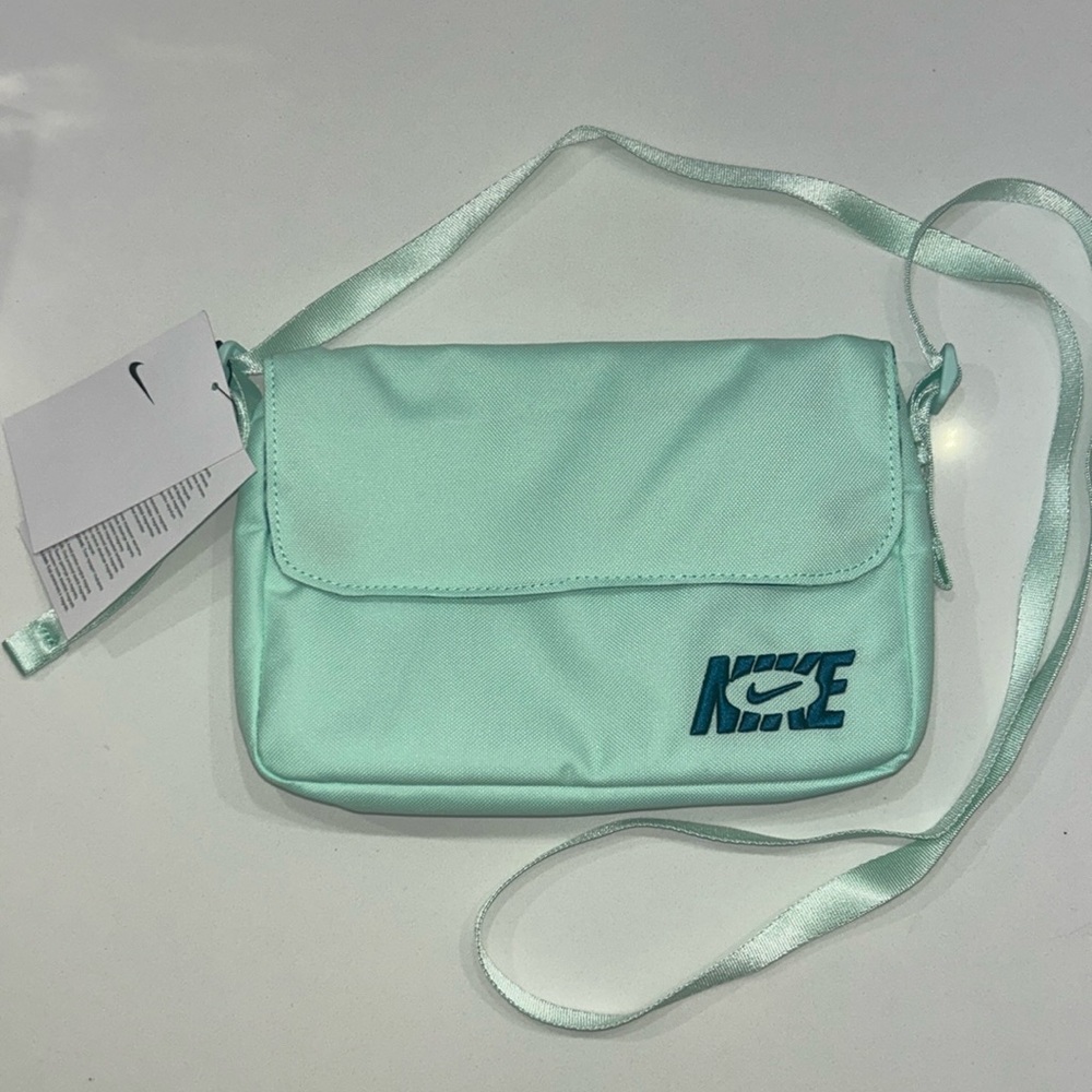 Nike purse